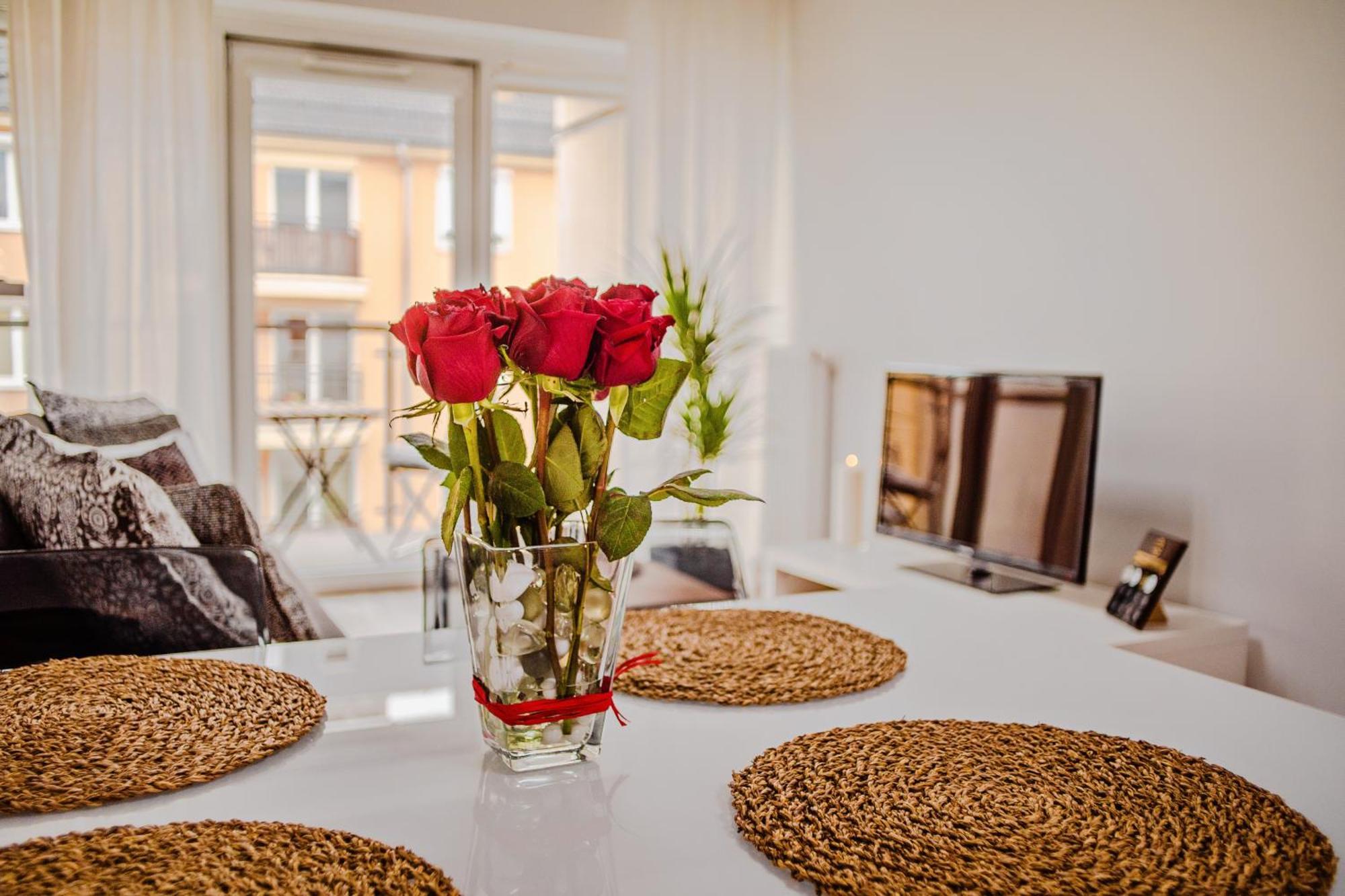 Apartamenty Homely Place Serce Poznania - Stary Rynek - Parking Room photo